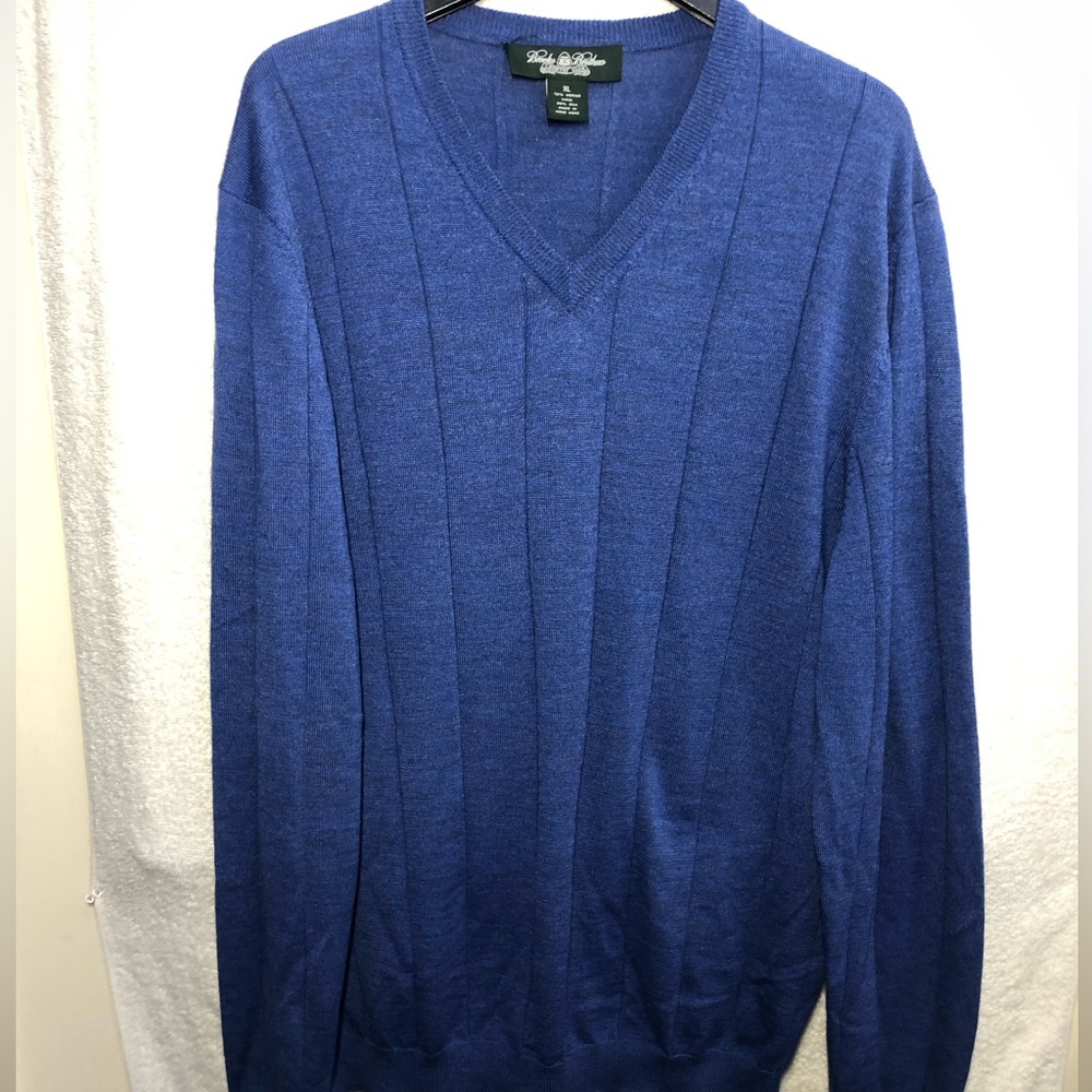 Brooks Brothers Wool/Silk Blend V-Neck